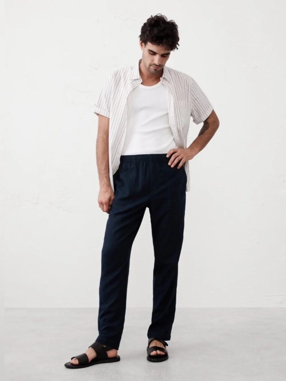 NWT! Banana Republic Navy Linen-Blend Pull-On Pant  - Size Medium 🩷